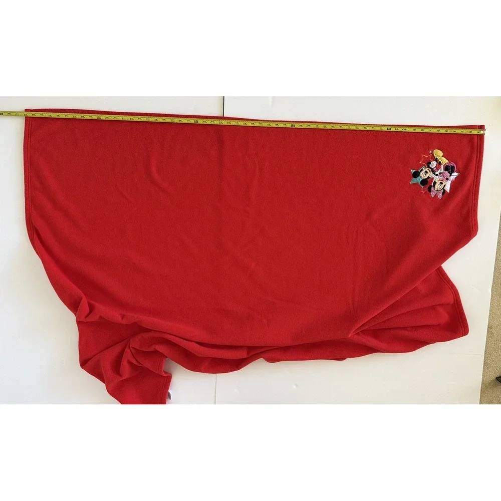 Disney Store Red Fleece Throw Blanket Mickey & Minnie Mouse Stars‎ Embroidered